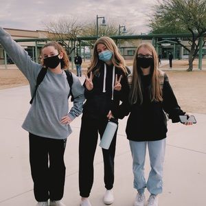 Meet your Posher, Sara